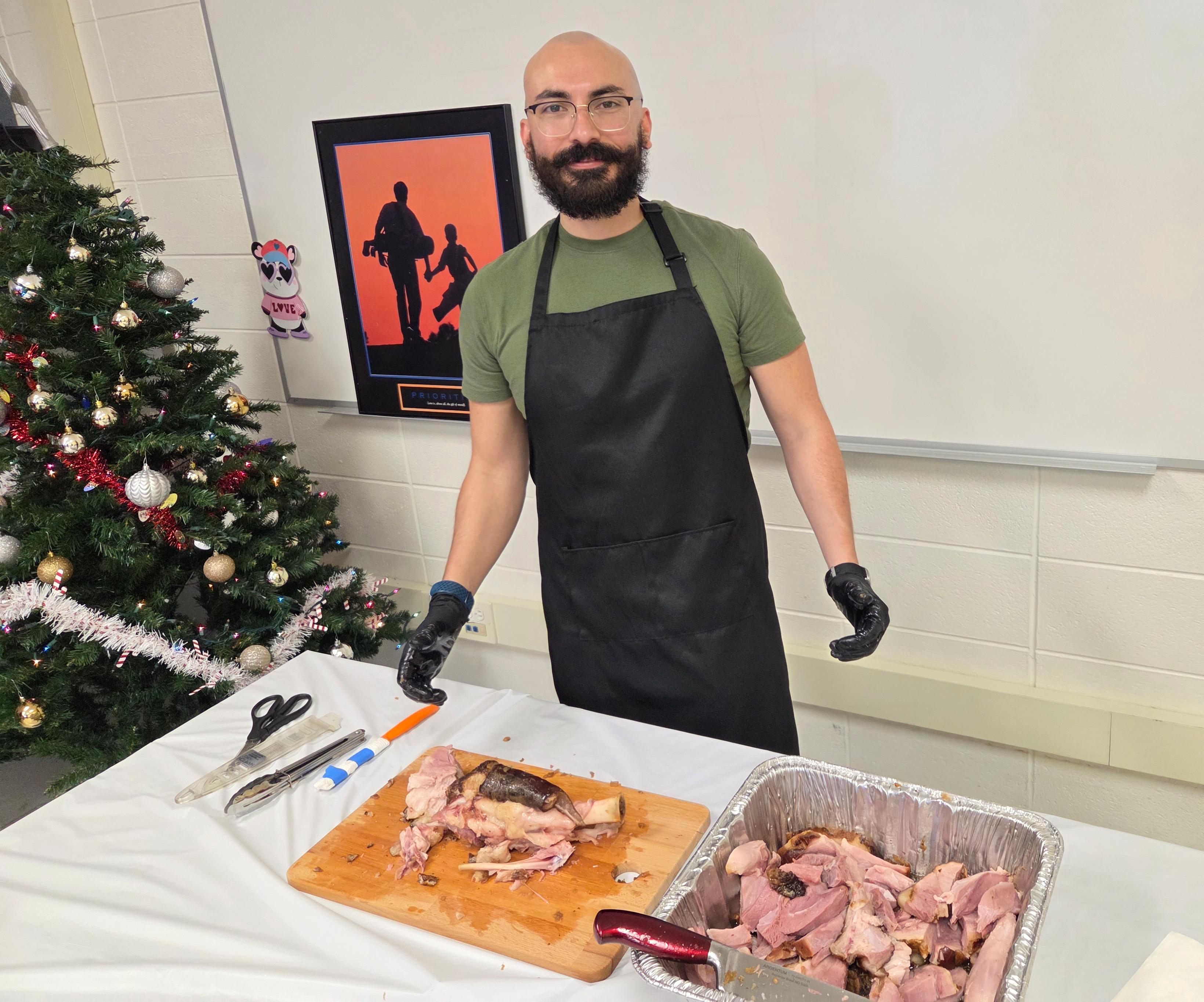 Addison Trail Achieve Department hosts annual Thanksgiving event to celebrate successes