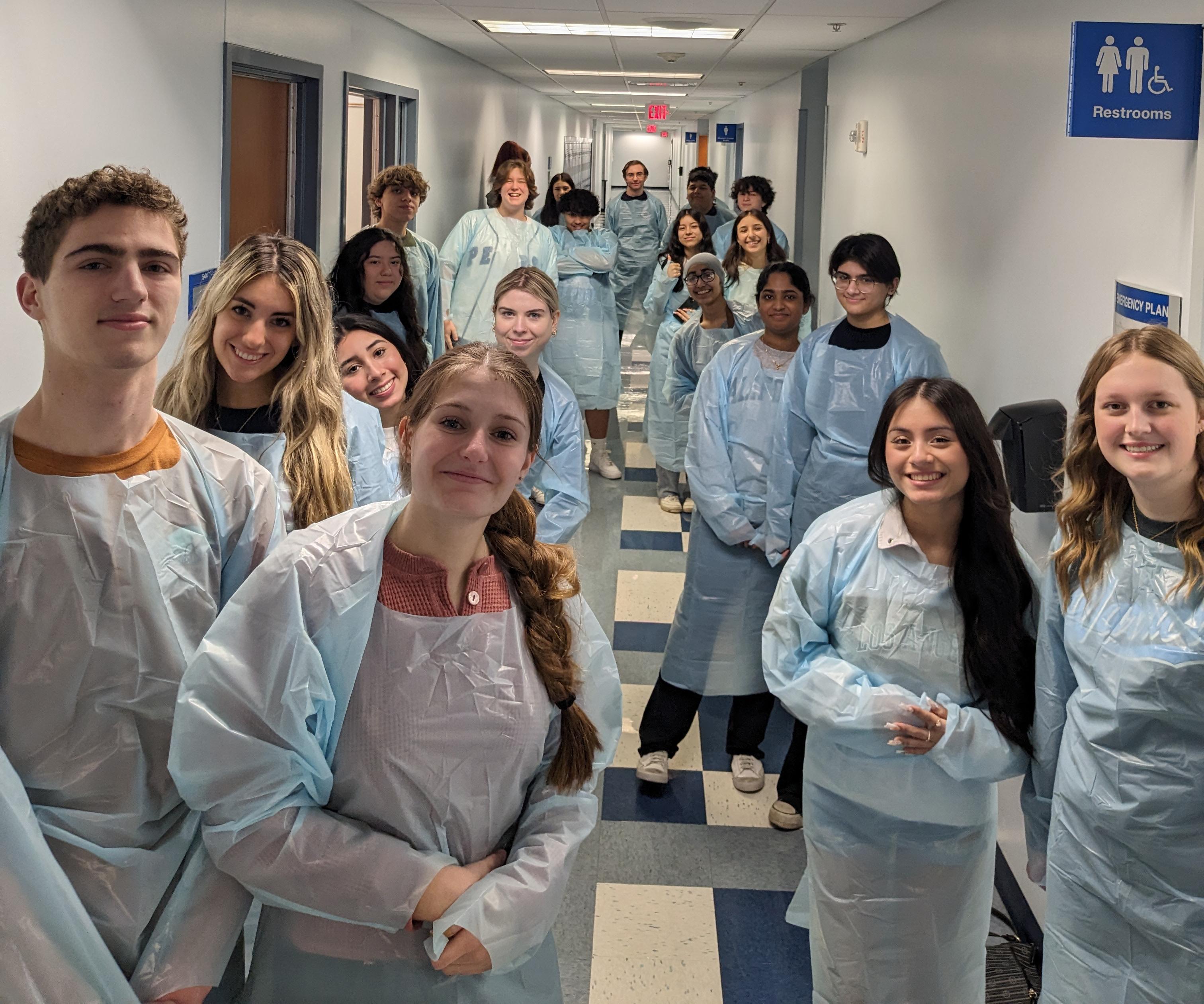 Willowbrook students participate in Midwestern University’s Health Sciences Career Day to learn about health care field 