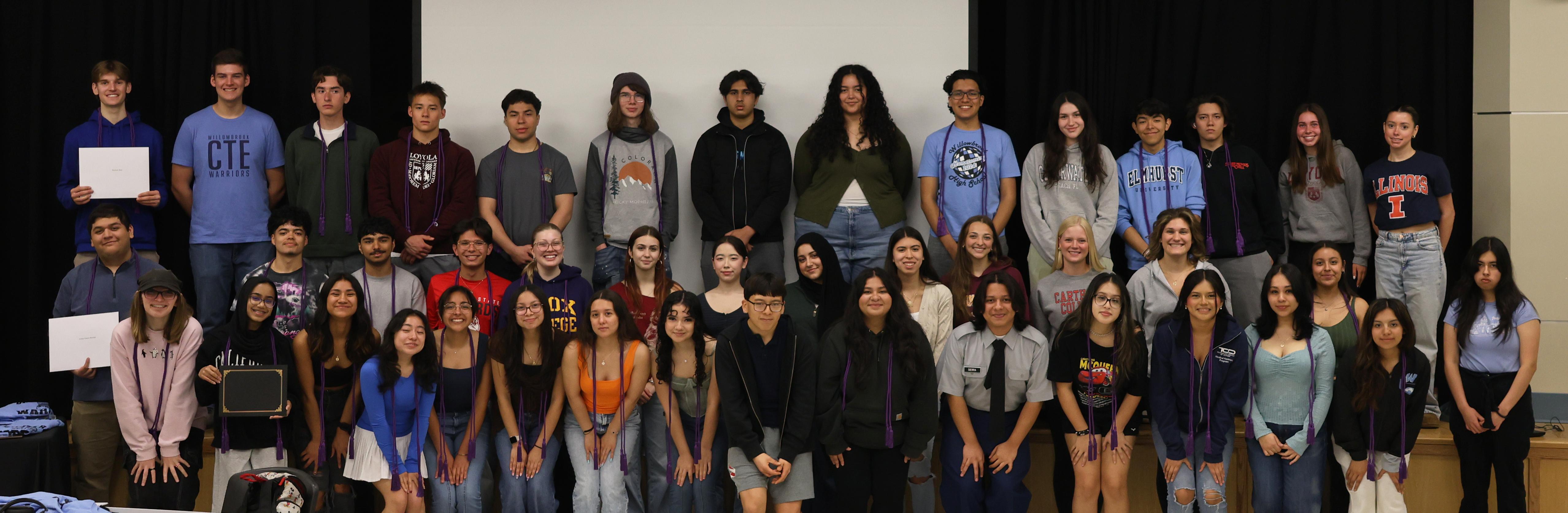 Willowbrook students earn state-level world language recognition