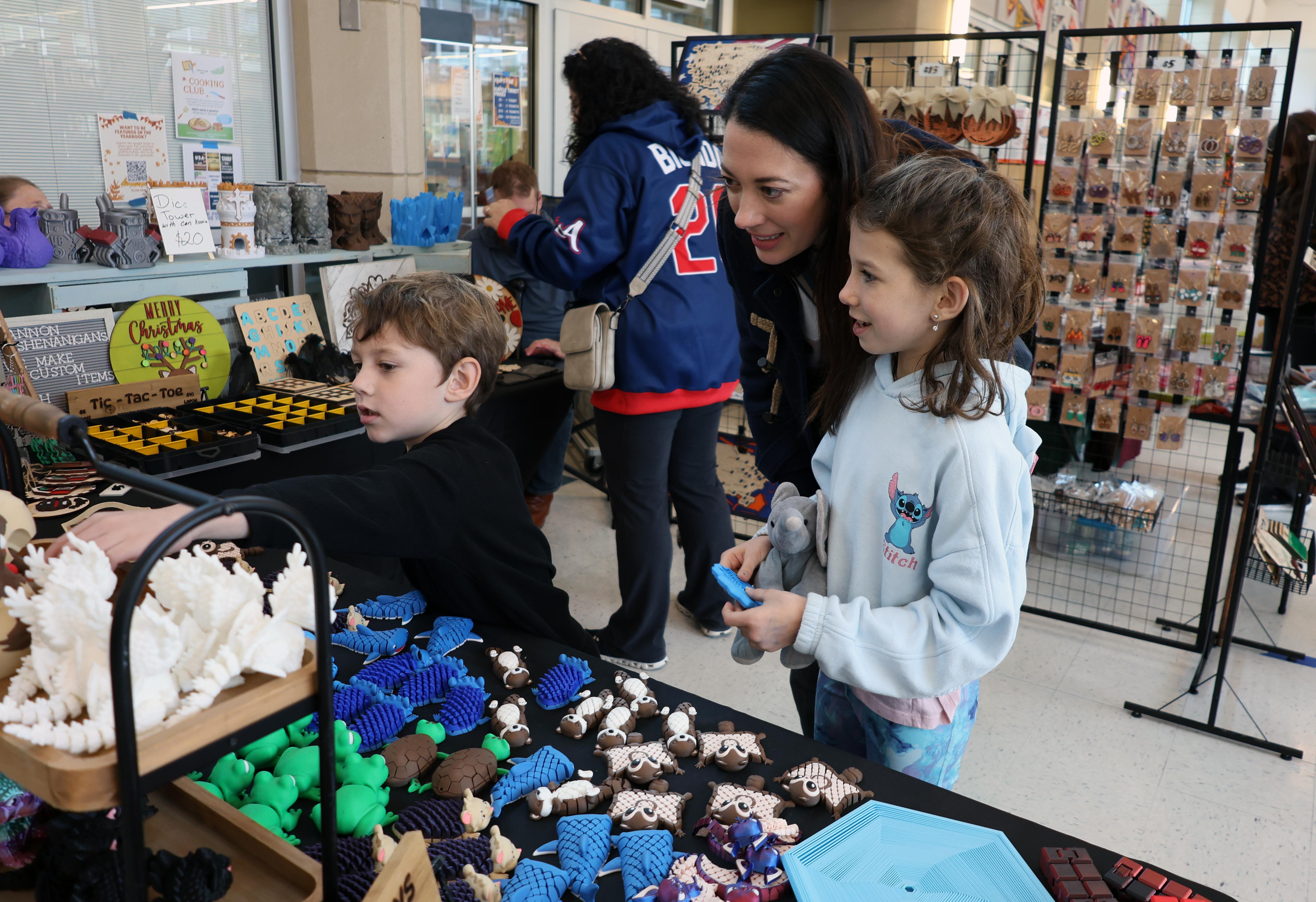 Addison Trail Music Booster Club hosts second annual Fall Craft Fair