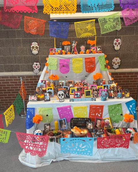 Addison Trail displays ofrenda in honor of el Día de los Muertos