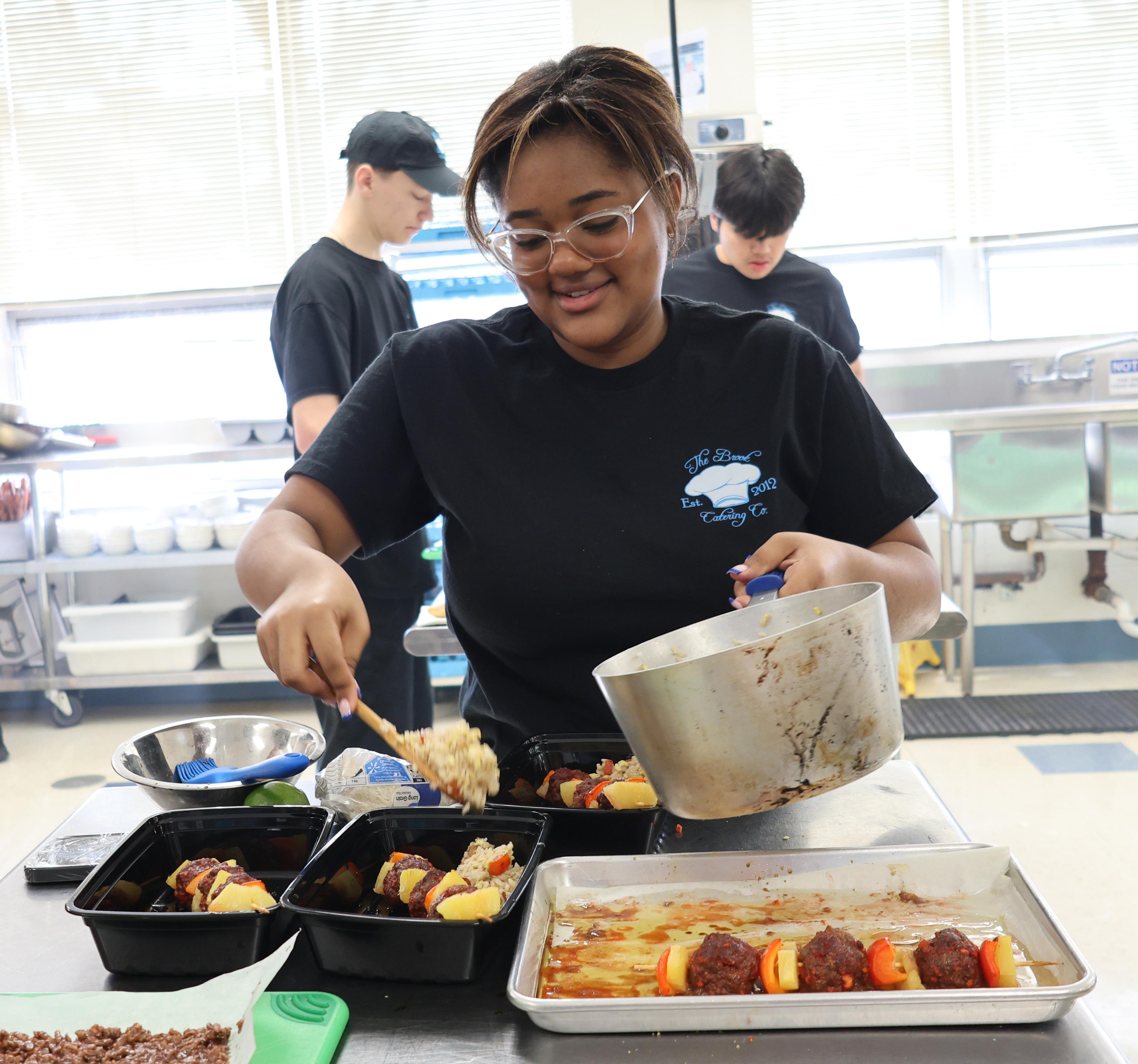 Willowbrook catering students showcase creativity and skills during culinary challenge