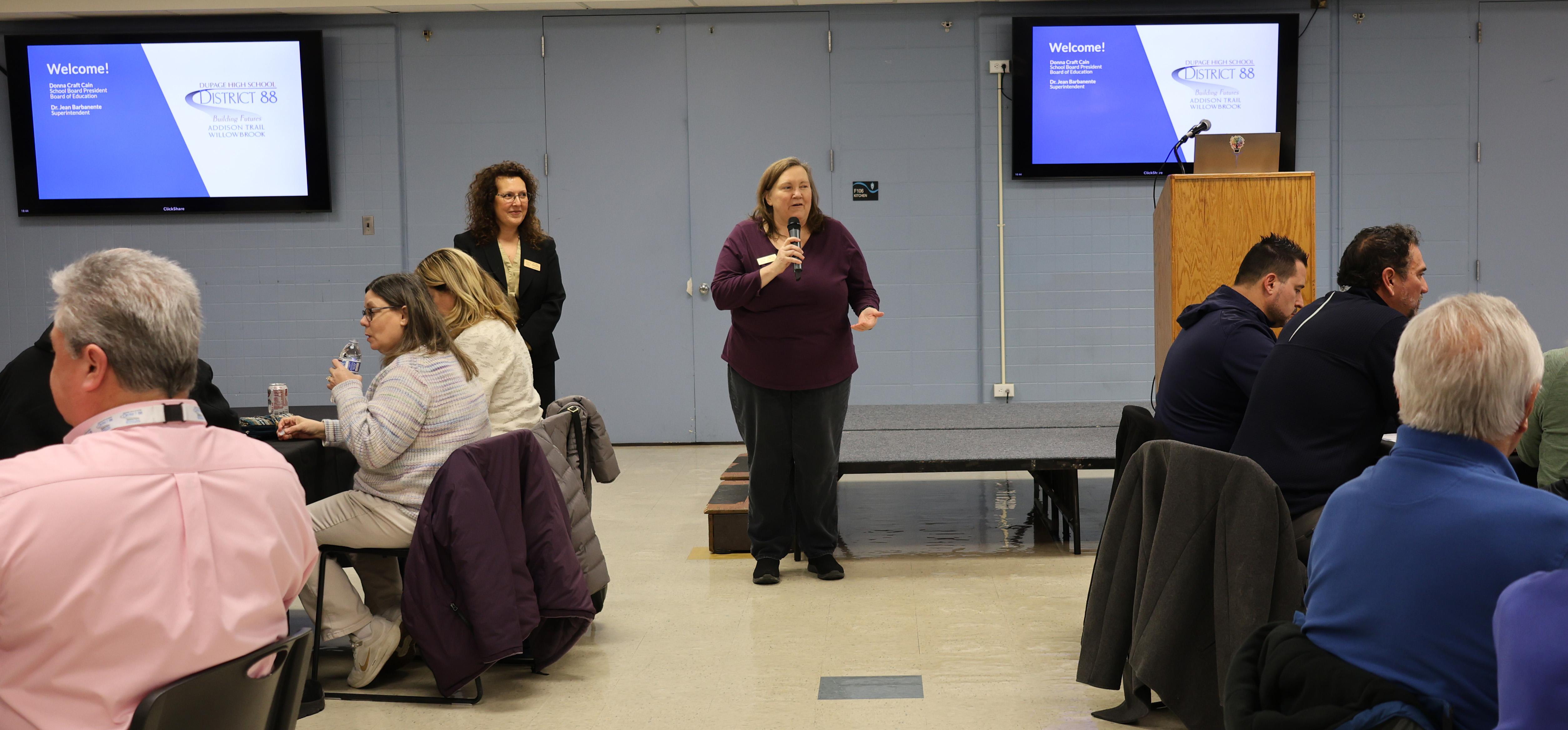 District 88 hosts Citizens Task Force meeting