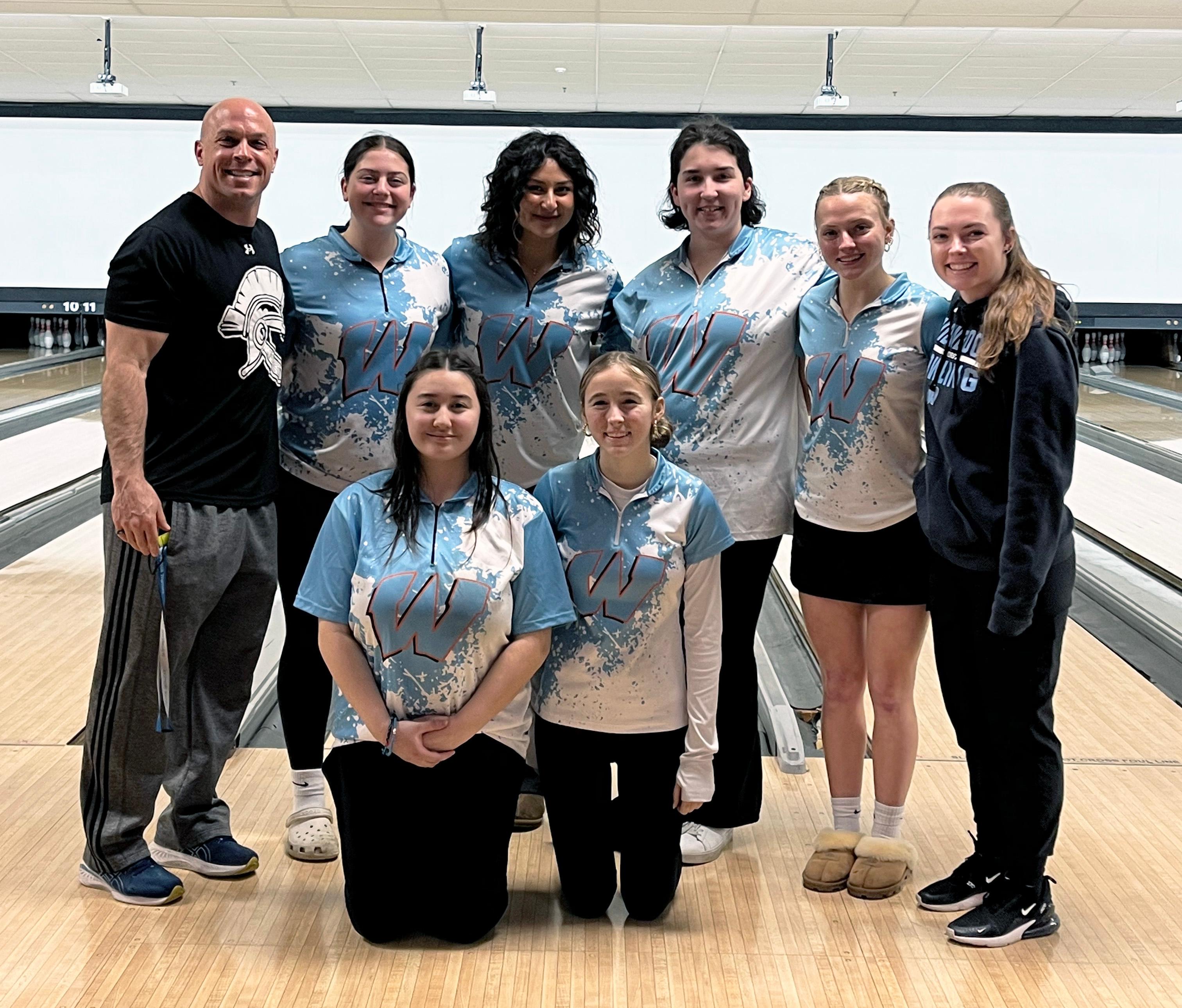 Willowbrook Girls Bowling Team qualifies for IHSA Sectional Tournament  