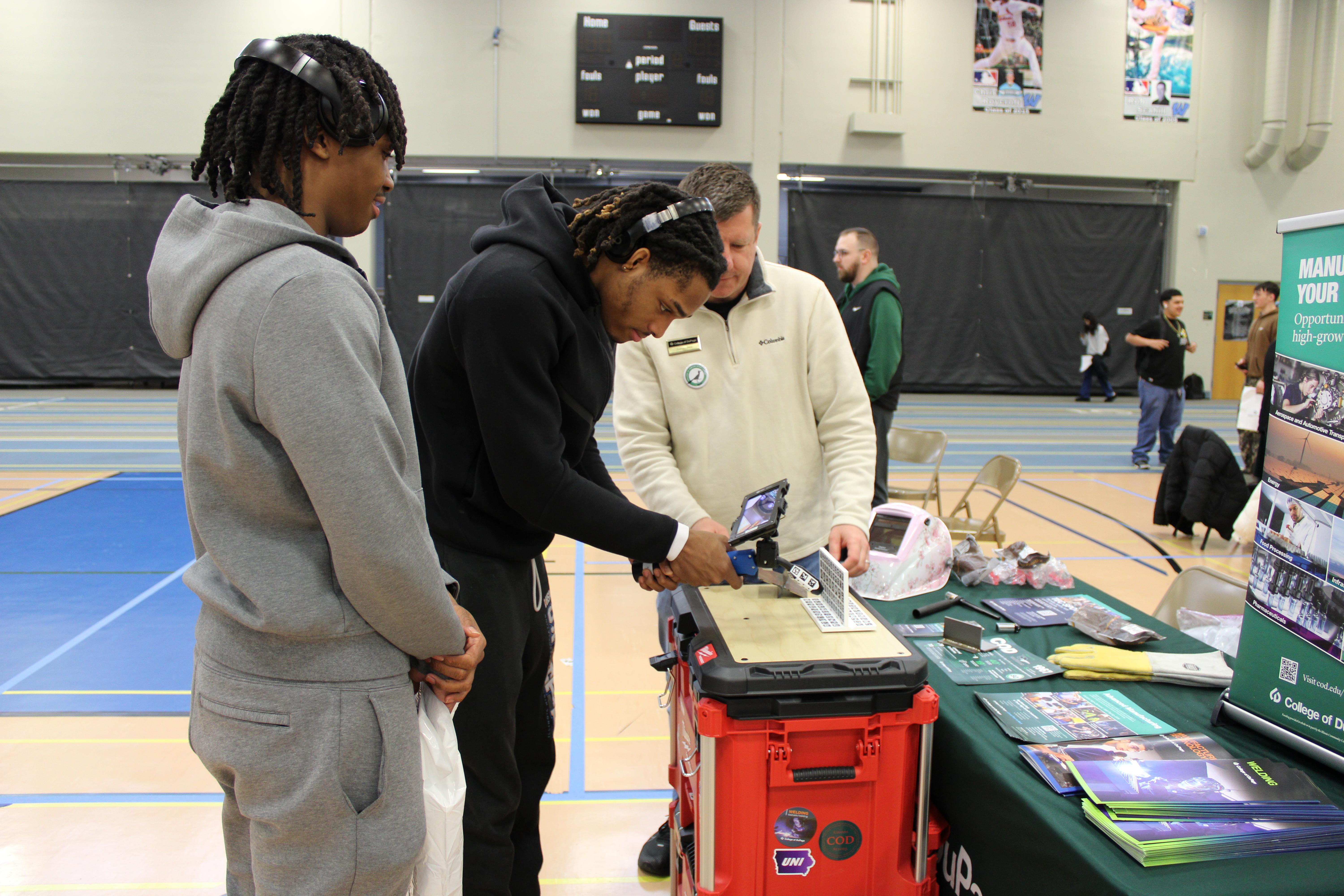 College of DuPage hosts ‘Takeover Event’ to bring campus to Willowbrook, prepare students for college success