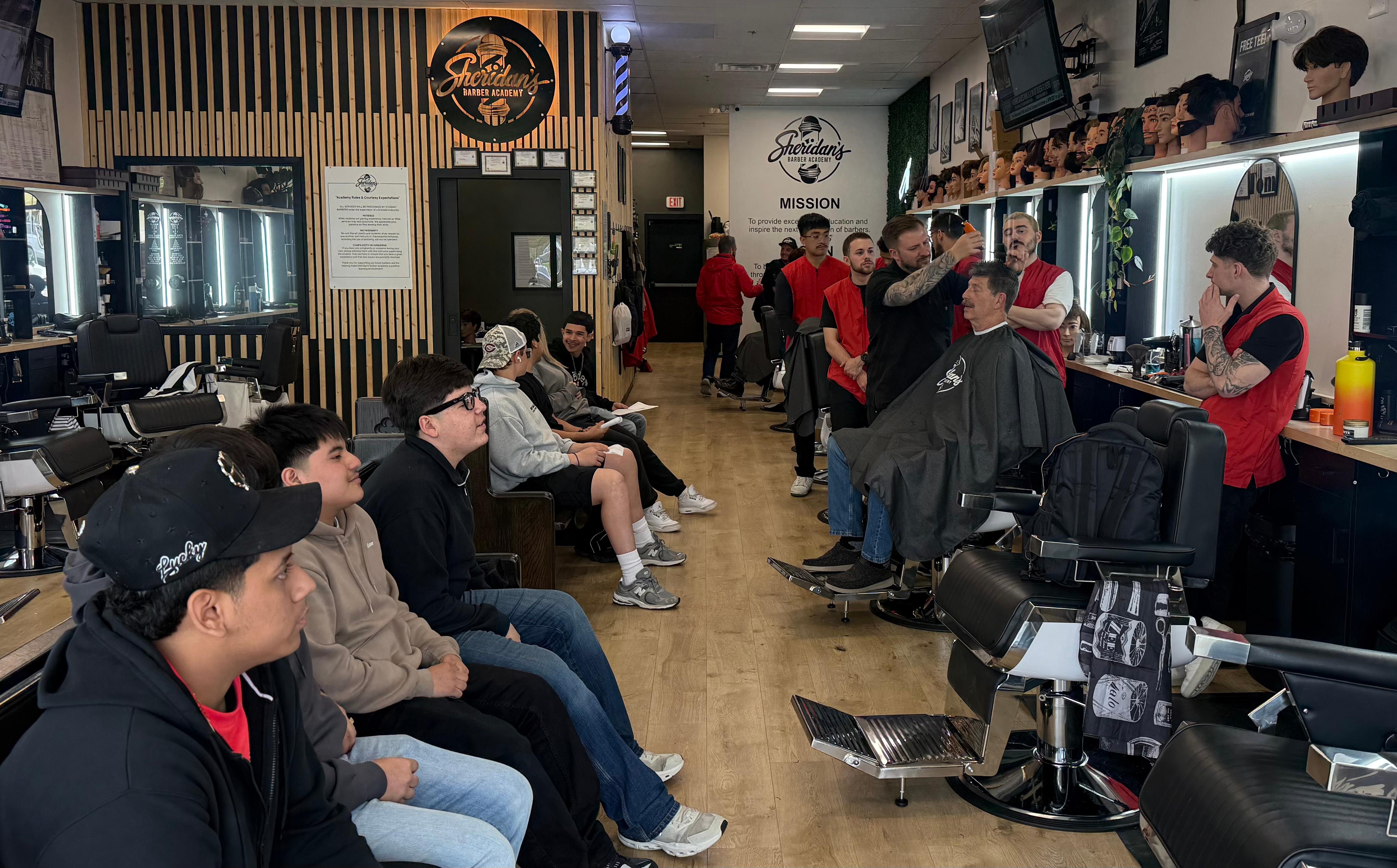 Addison Trail students participate in career-exploration field trip to learn about barbering industry 